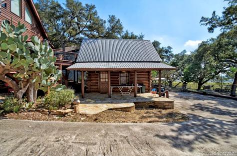 920 Pebble Beach Drive NW Lakehills TX 78063