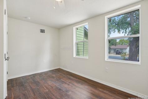 8819 Catalina Bay San Antonio TX 78242