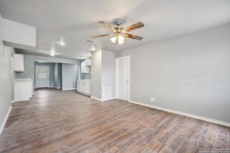 8819 Catalina Bay San Antonio TX 78242
