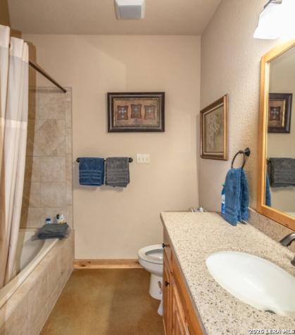 2657 West Sabinal Road Utopia TX 78884