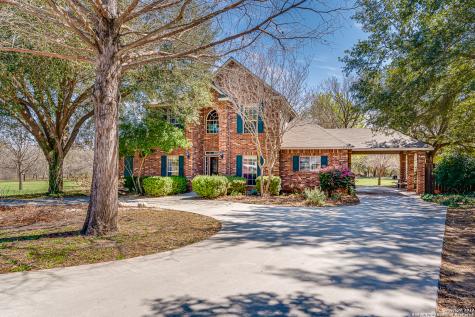 18839 Rolling Meadow Drive Lytle TX 78052