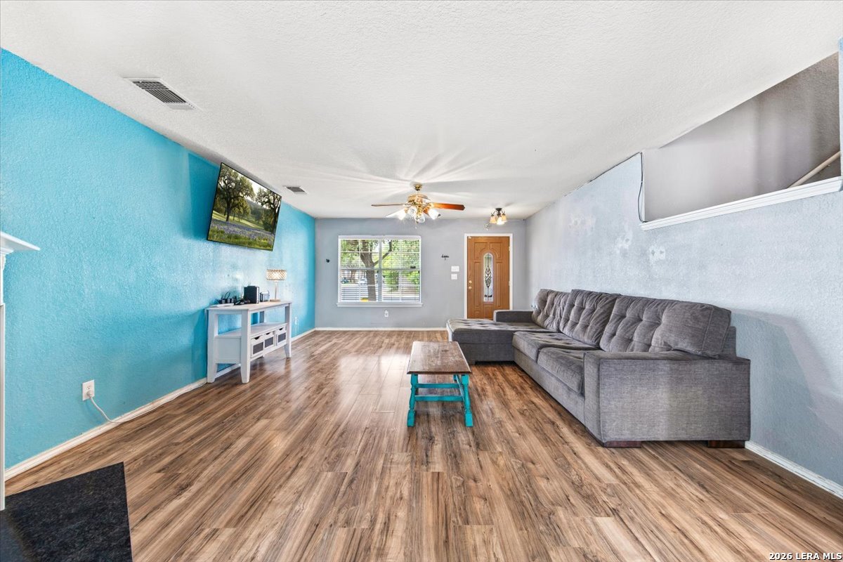 2342 Baxter Station San Antonio TX 78245