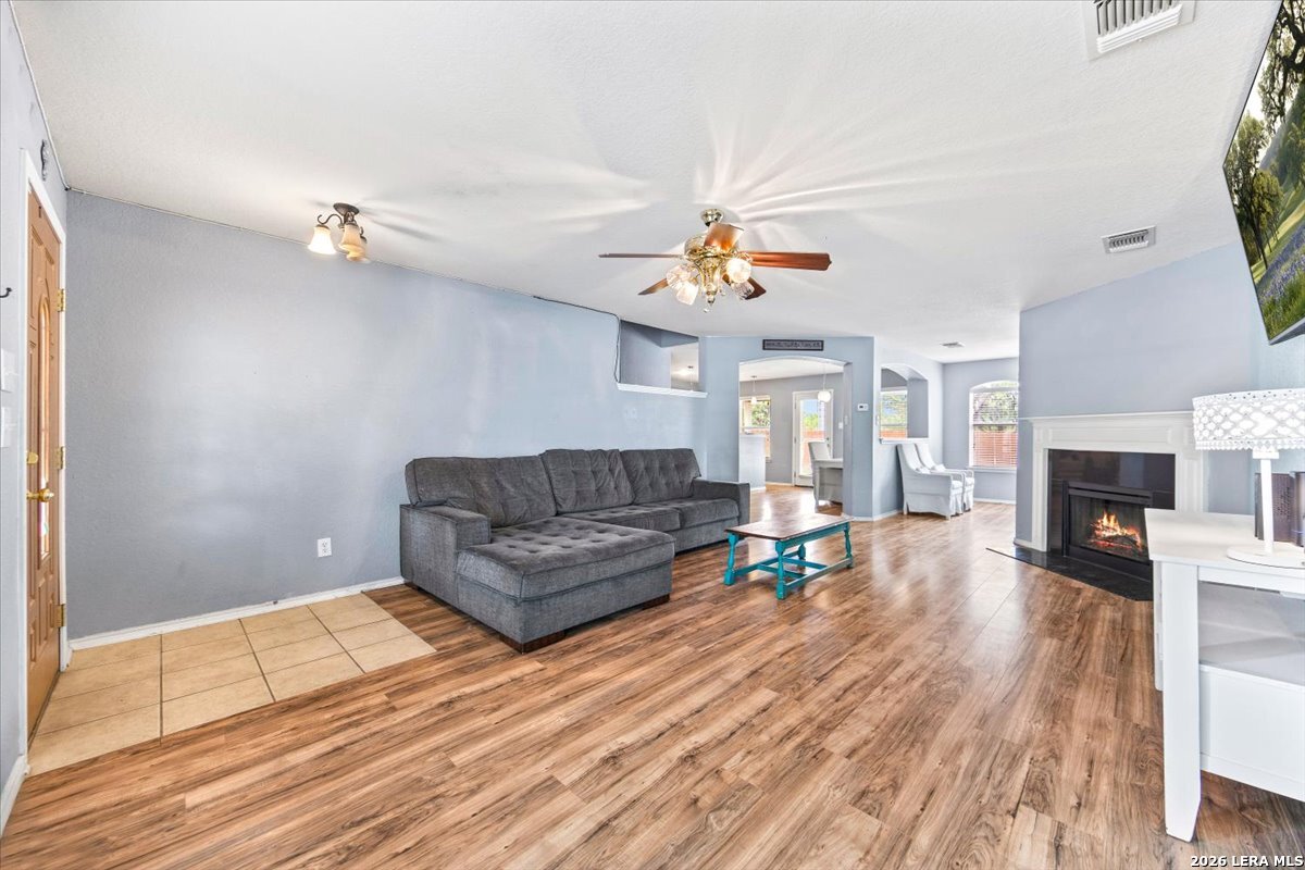 2342 Baxter Station San Antonio TX 78245