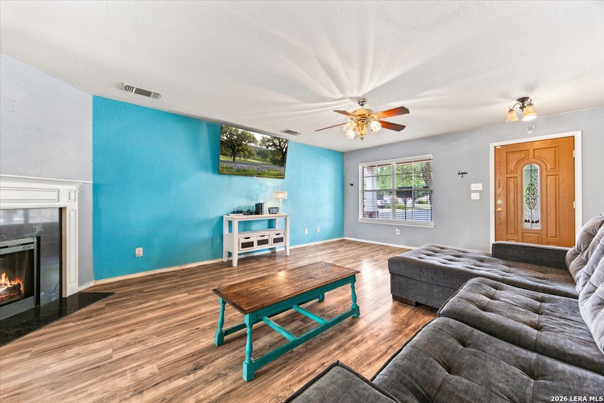 2342 Baxter Station San Antonio TX 78245