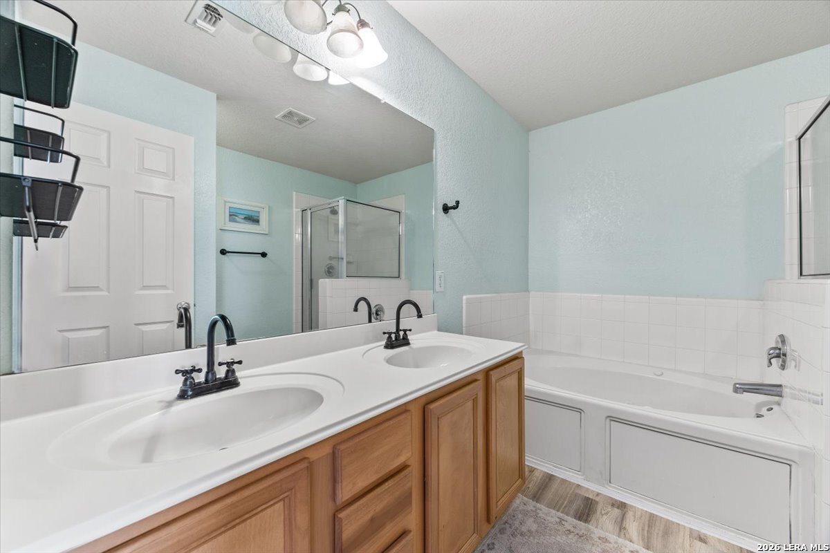 2342 Baxter Station San Antonio TX 78245