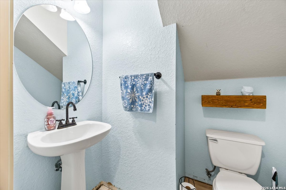 2342 Baxter Station San Antonio TX 78245