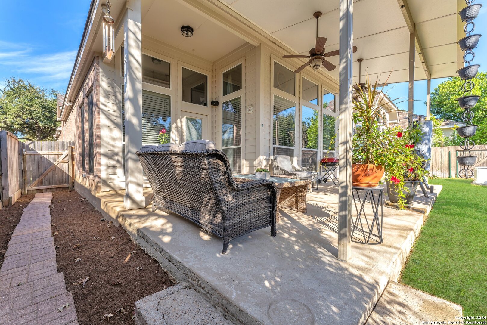 27306 Spiral Canyon San Antonio TX 78261