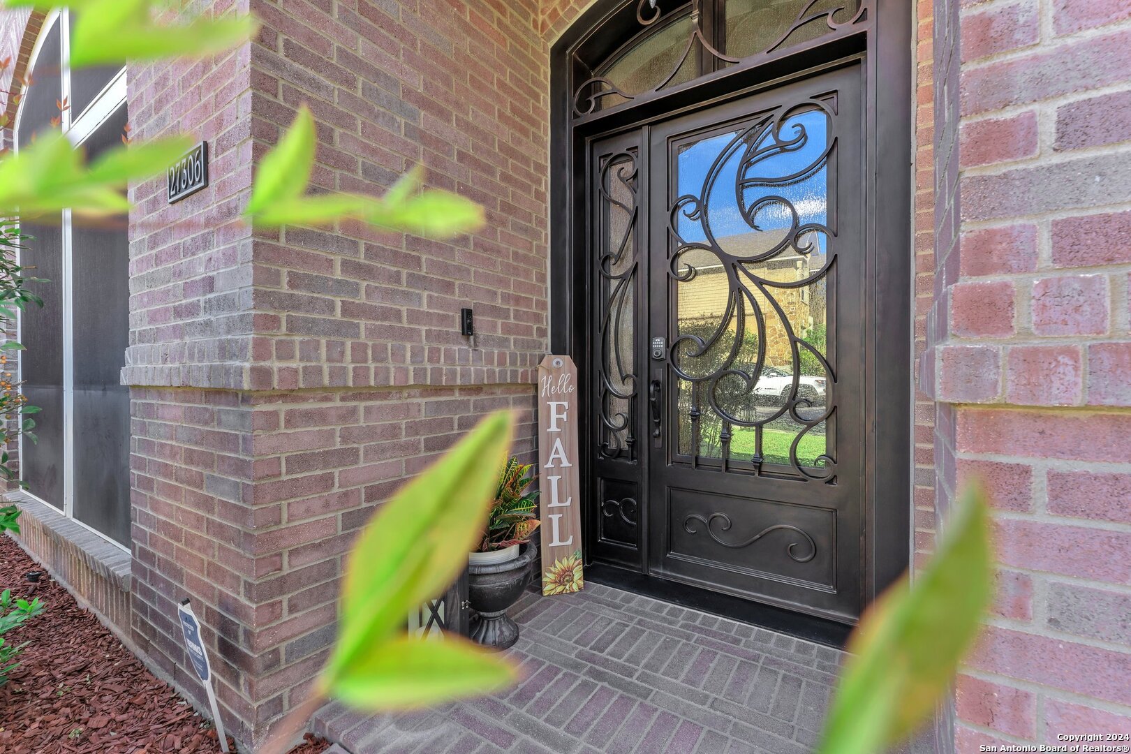 27306 Spiral Canyon San Antonio TX 78261