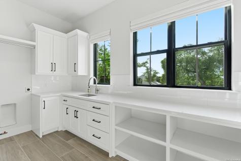 27619 Sunset Loop San Antonio TX 78266