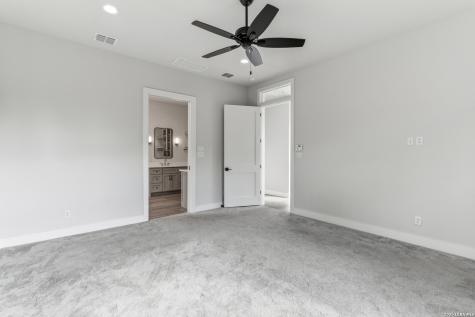 27619 Sunset Loop San Antonio TX 78266