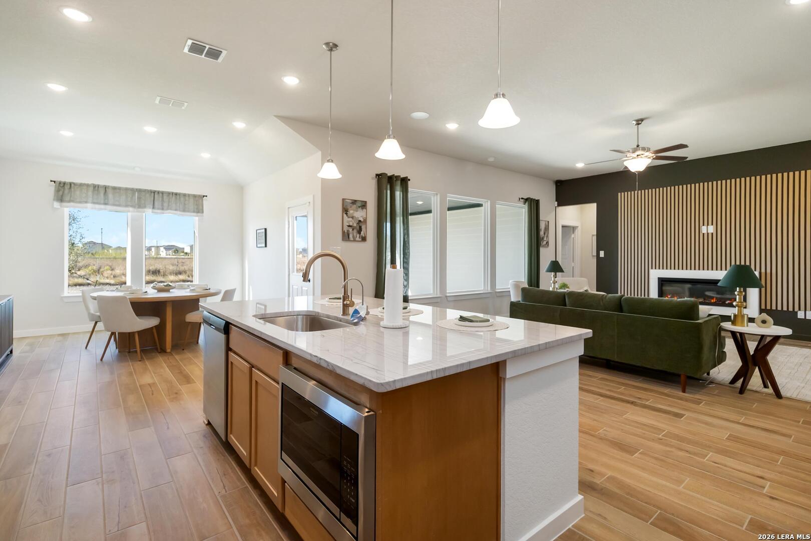 21140 Prairie Rose San Antonio TX 78264