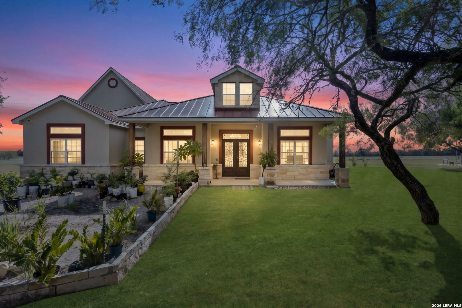 174 County Road 6869 Natalia TX 78059