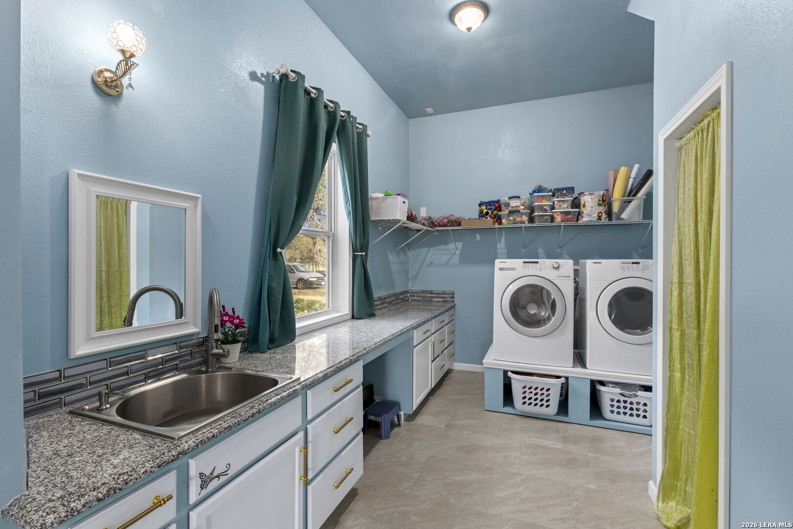 174 County Road 6869 Natalia TX 78059