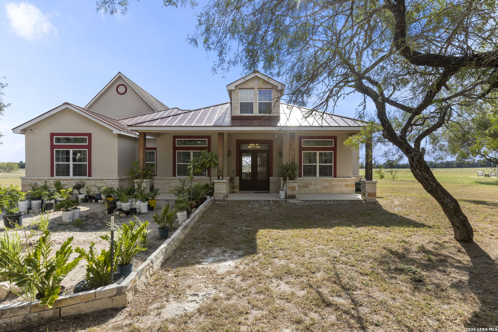 174 County Road 6869 Natalia TX 78059