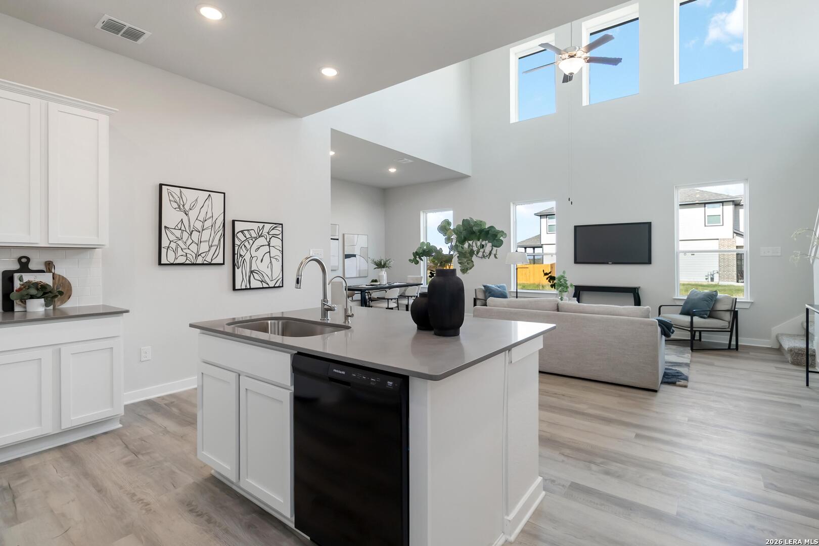 11215 Schmidt Lane Converse TX 78109