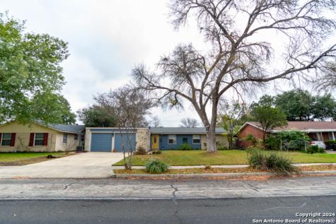 5015 Lancelot Drive San Antonio TX 78218