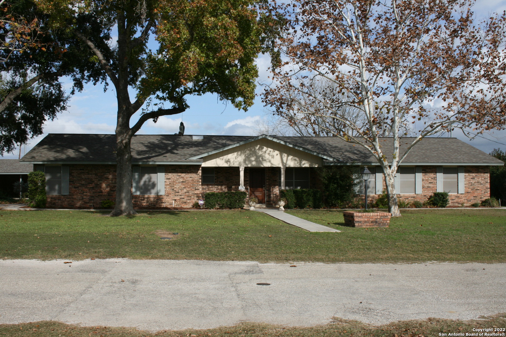 101 Westhaven Street Floresville TX 78114