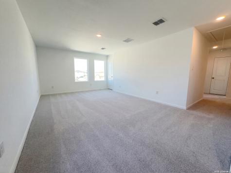 113 Amy Alley San Antonio TX 78253