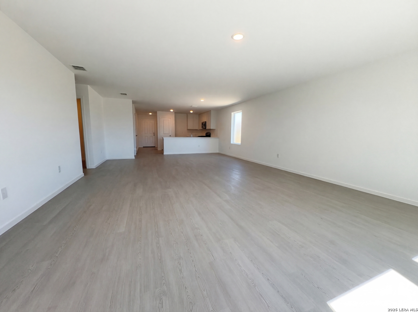 113 Amy Alley San Antonio TX 78253