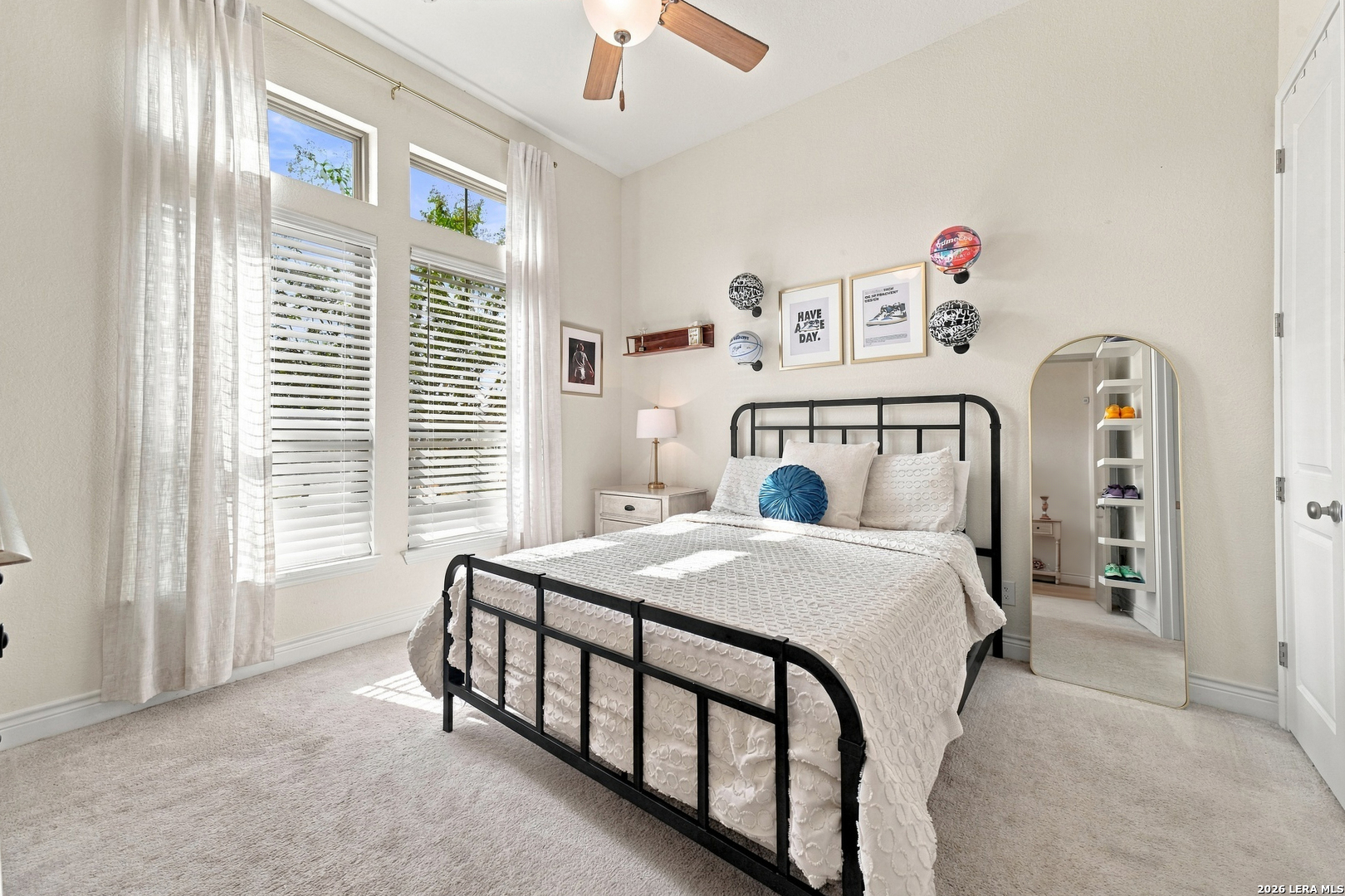 1053 Cadogan Squire San Antonio TX 78260