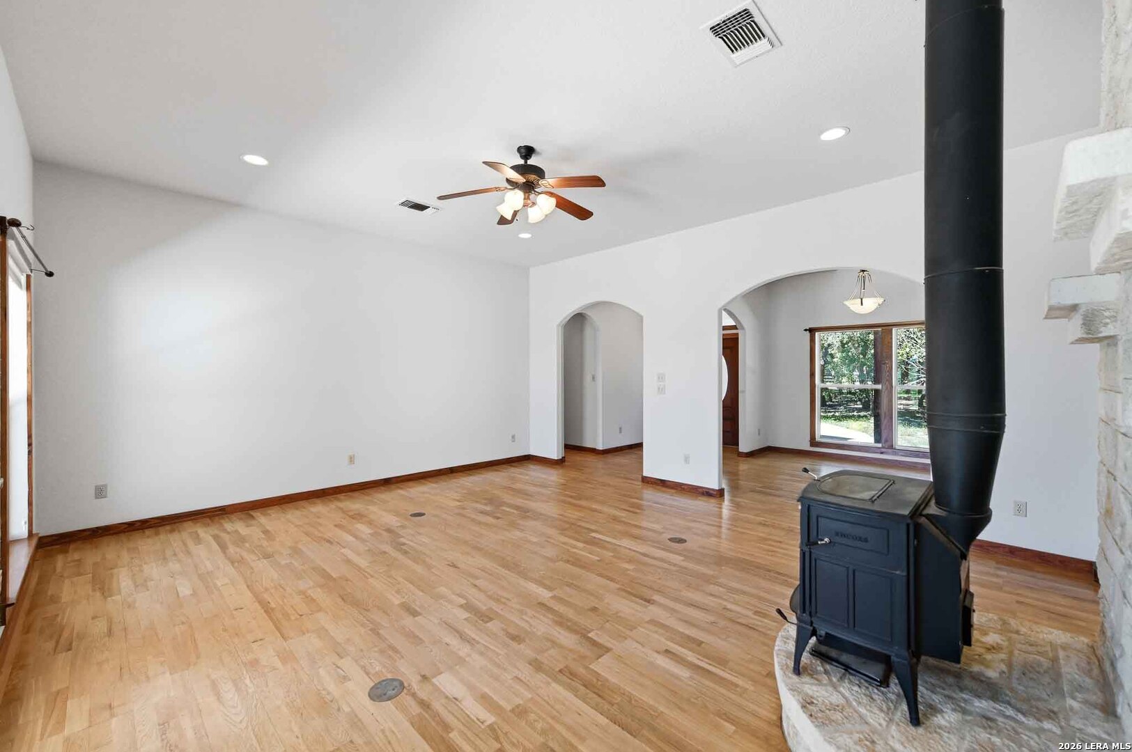 514 Burning Tree Lane Bandera TX 78003