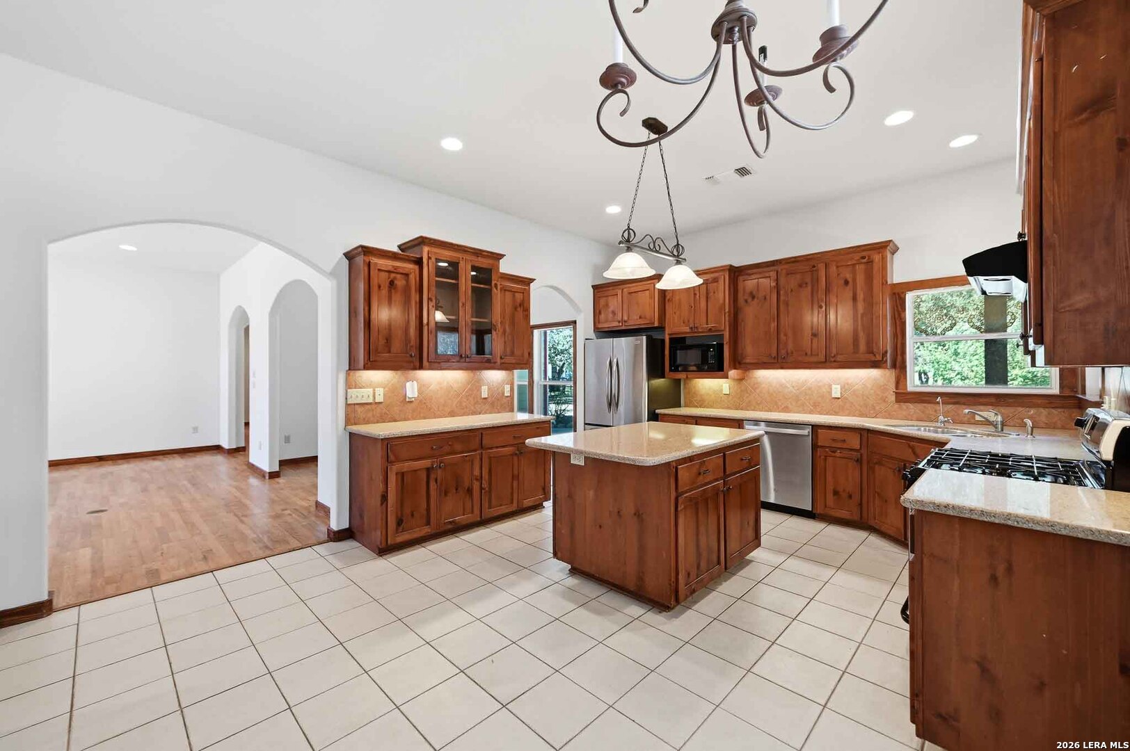 514 Burning Tree Lane Bandera TX 78003