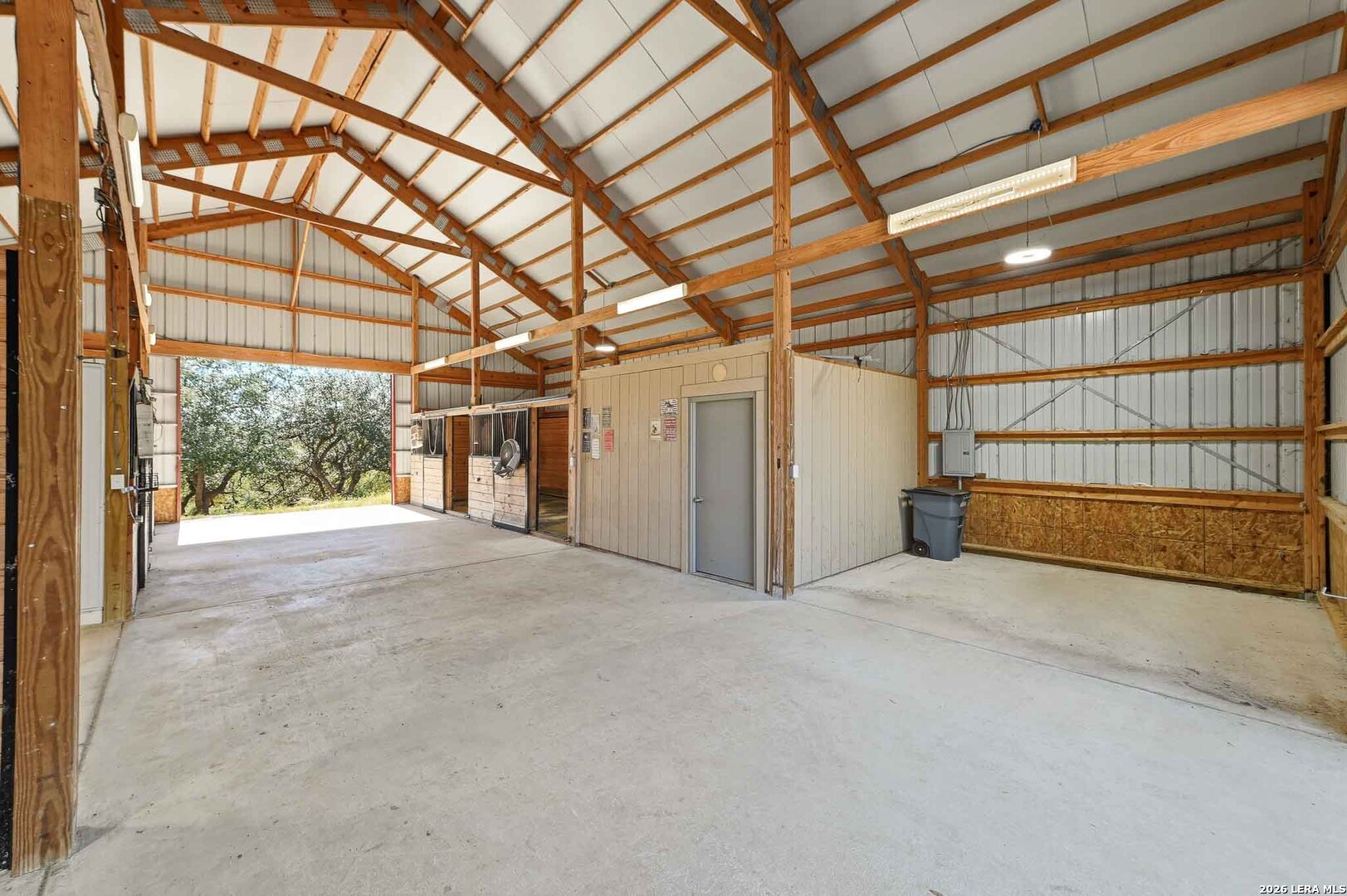 514 Burning Tree Lane Bandera TX 78003