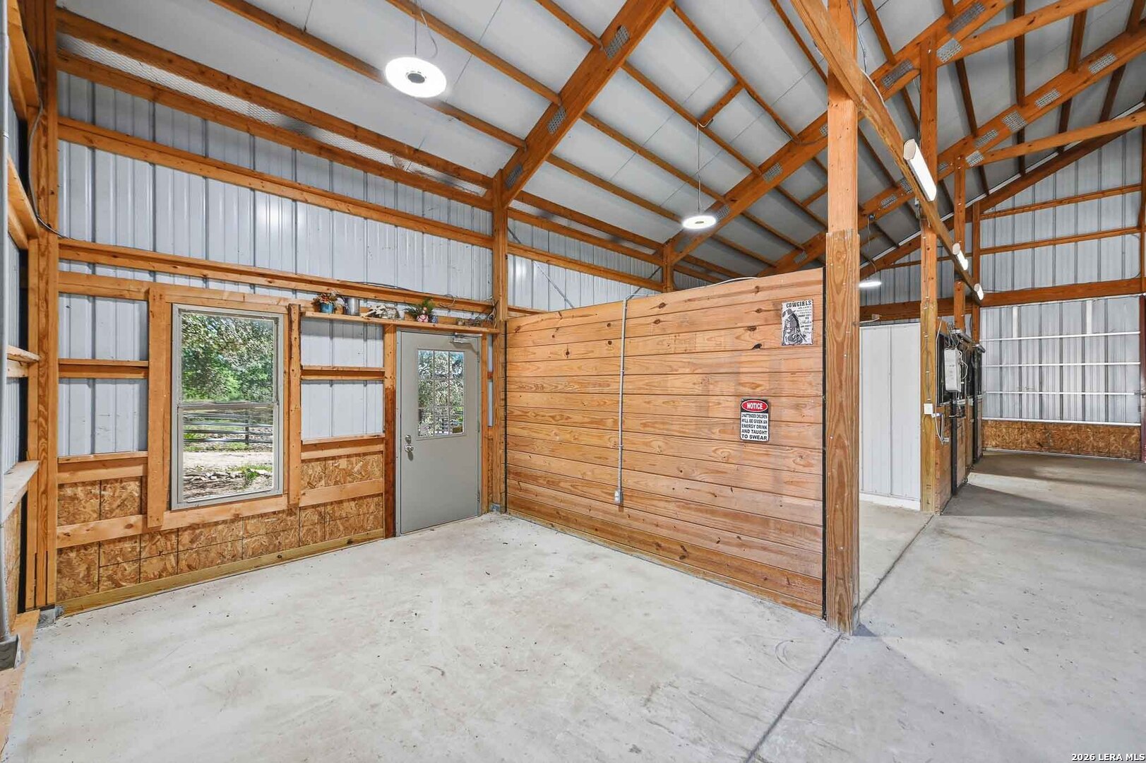 514 Burning Tree Lane Bandera TX 78003