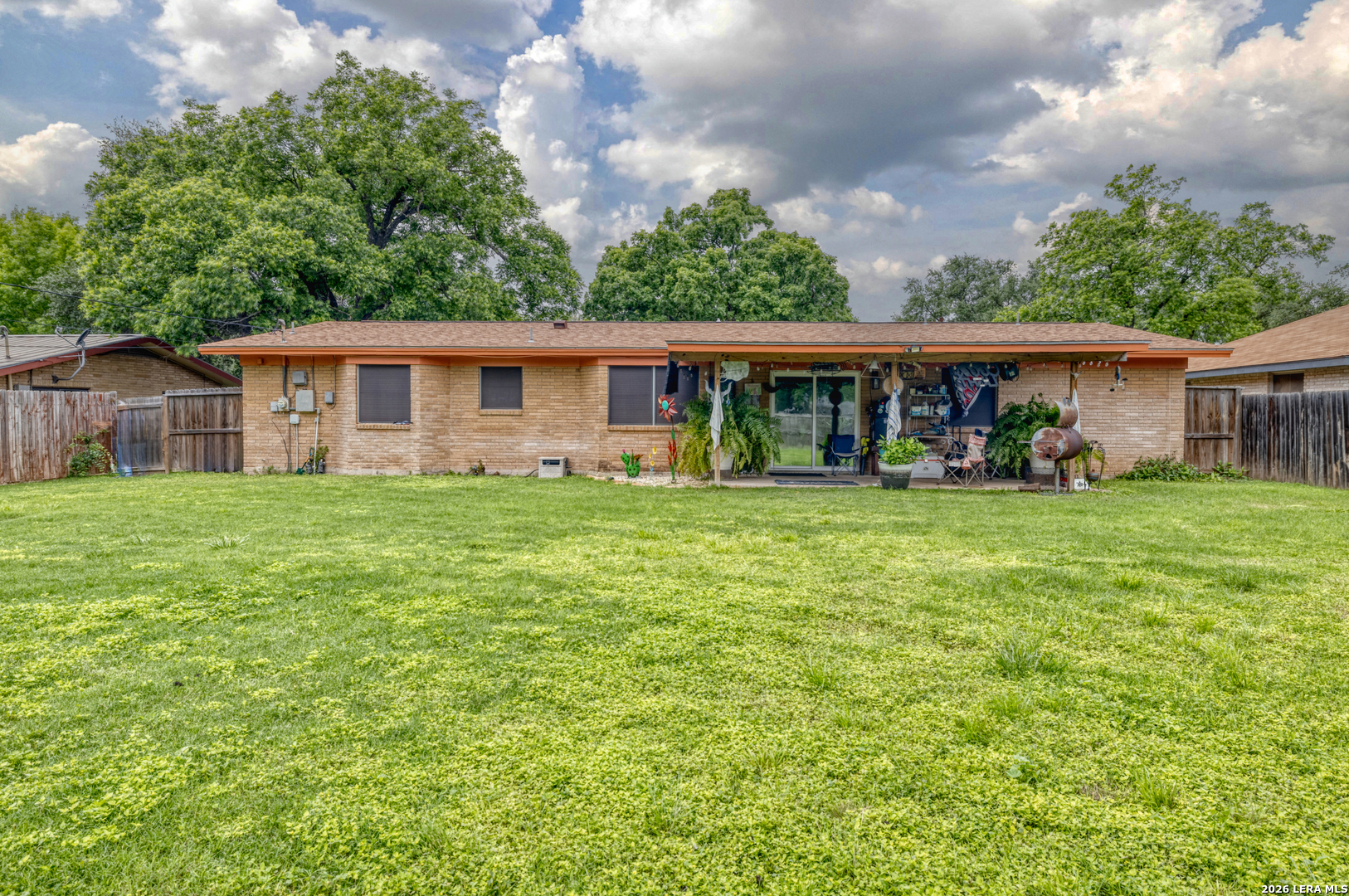741 N Skylane Drive Uvalde TX 78801