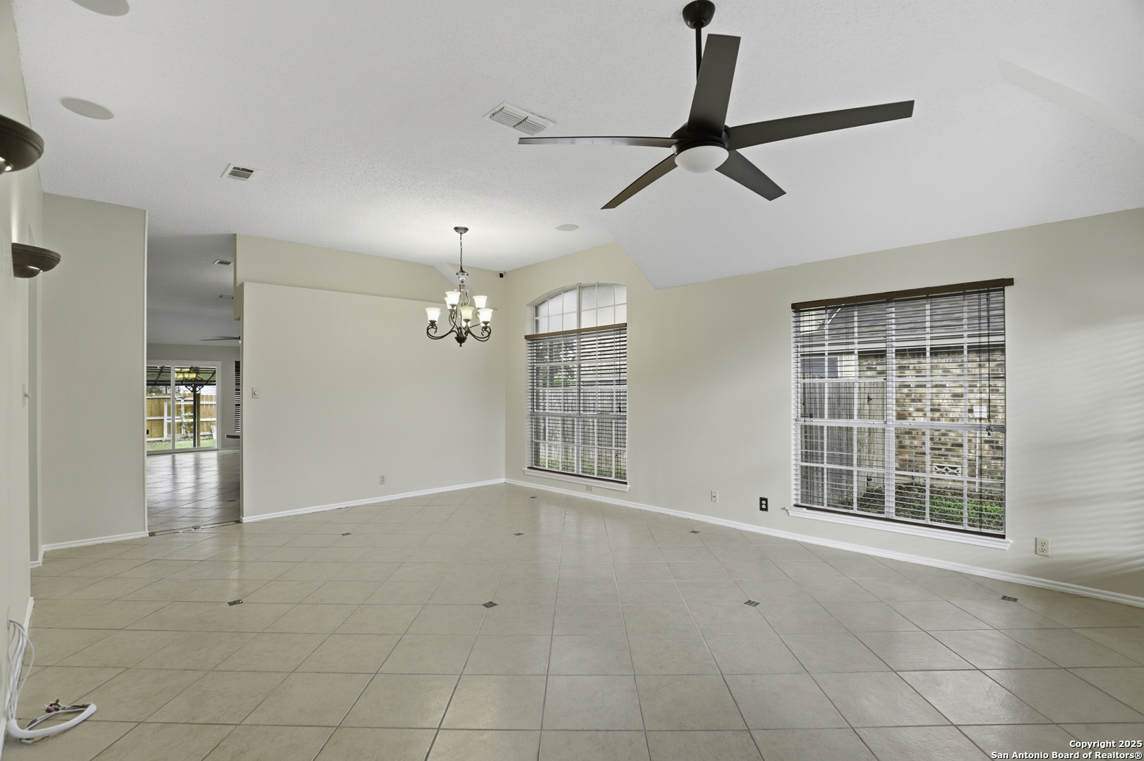 7439 Windbridge San Antonio TX 78250
