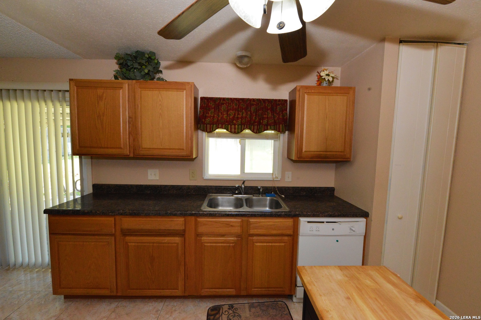 7817 Hunter Oaks Live Oak TX 78233