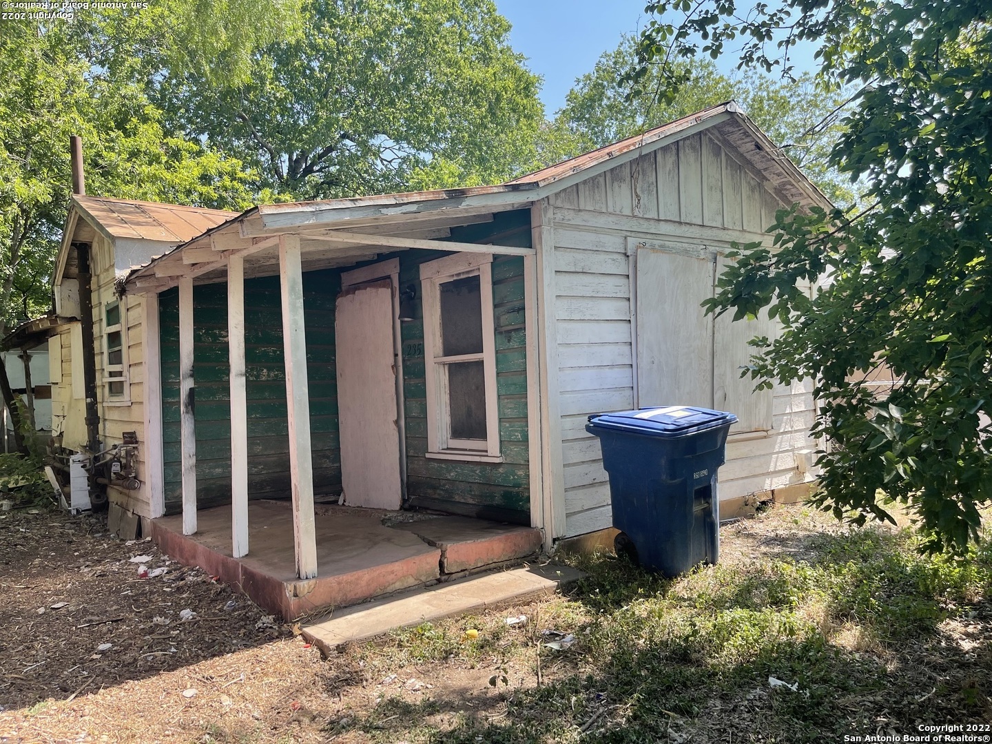 235 W Sayers Avenue San Antonio TX 78214