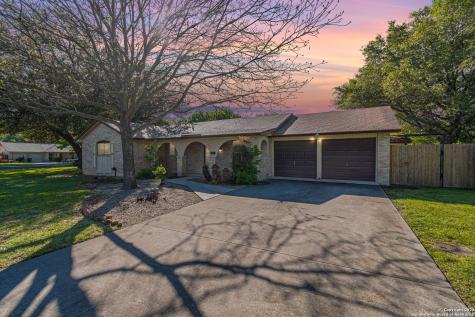 212 Forest Way Schertz TX 78154