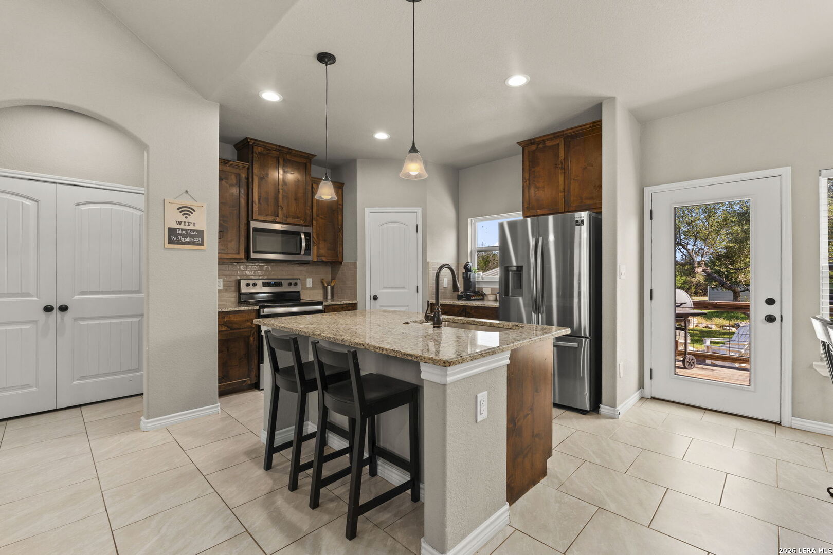 986 Paradise Drive Canyon Lake TX 78133