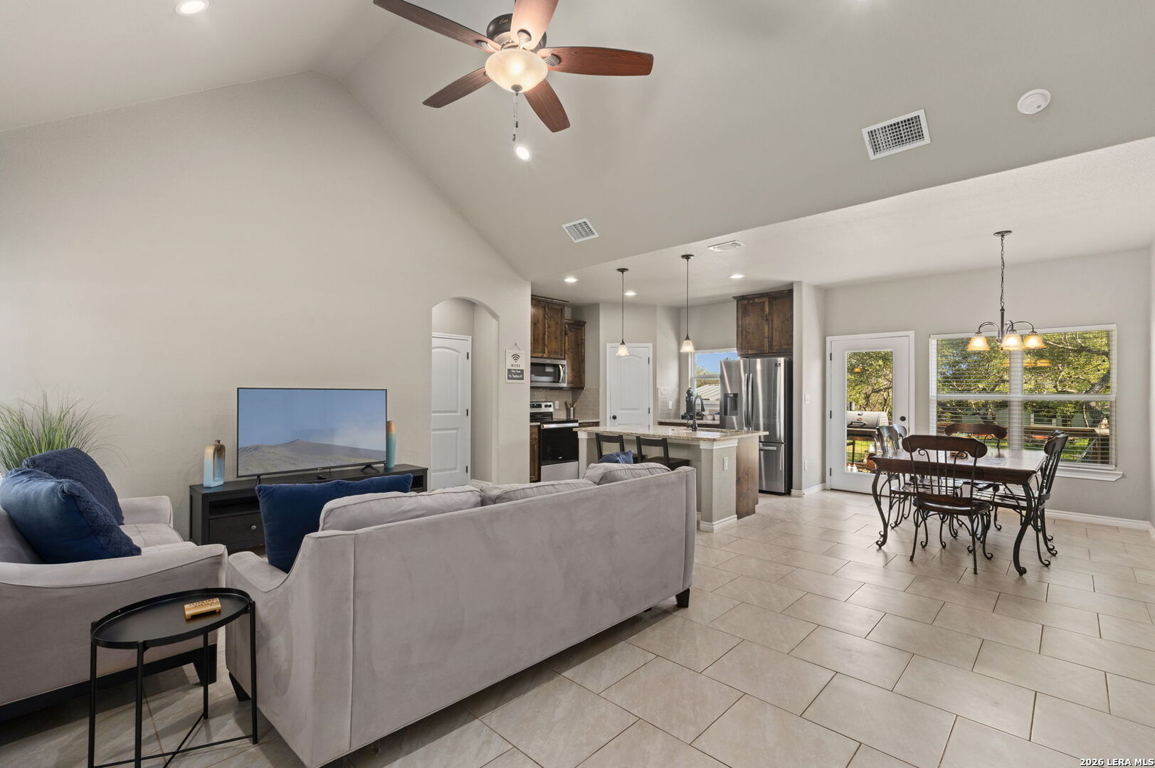 986 Paradise Drive Canyon Lake TX 78133