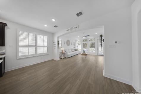 1617 Cullanne Park Bulverde TX 78163