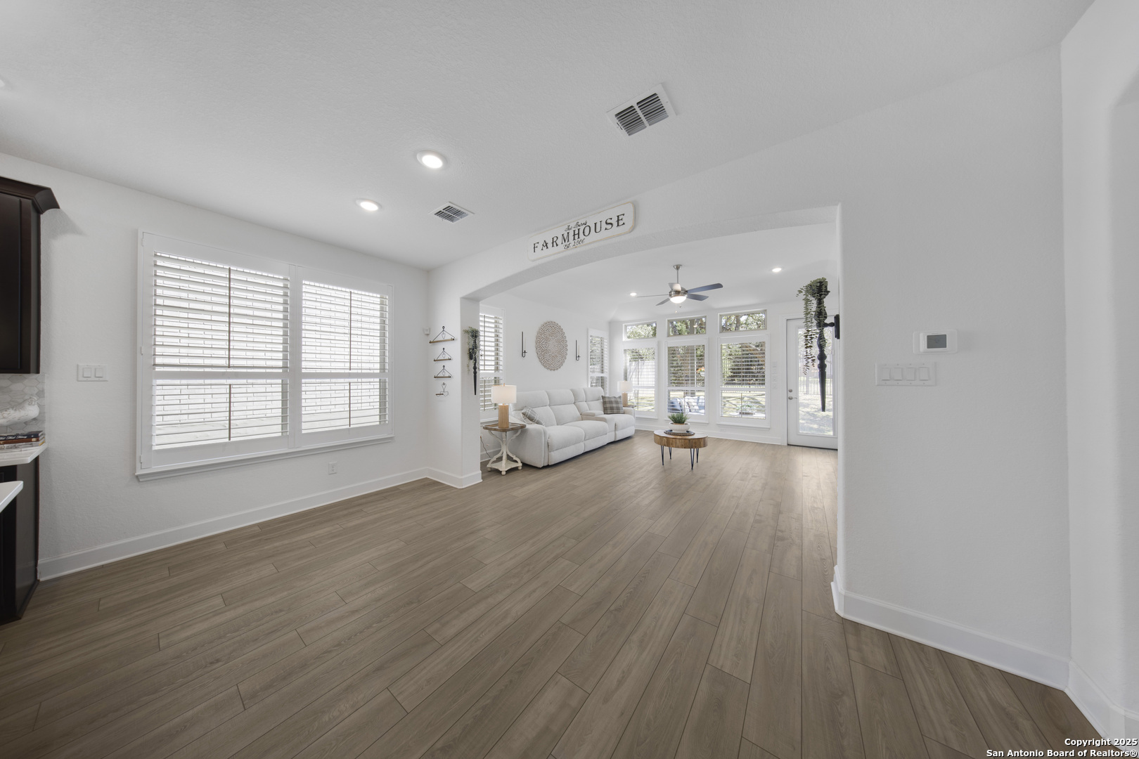 1617 Cullanne Park Bulverde TX 78163