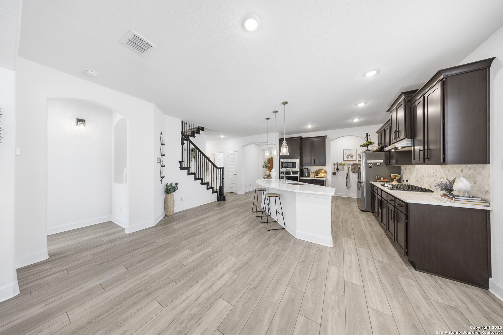 1617 Cullanne Park Bulverde TX 78163