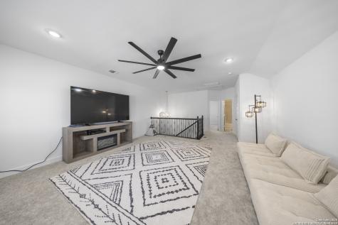 1617 Cullanne Park Bulverde TX 78163