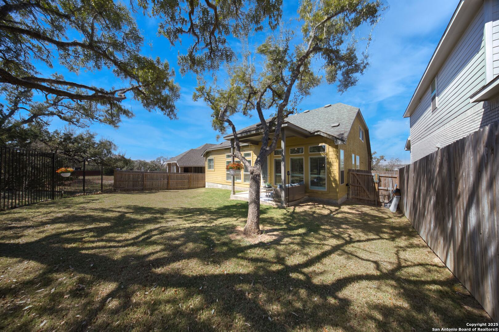 1617 Cullanne Park Bulverde TX 78163