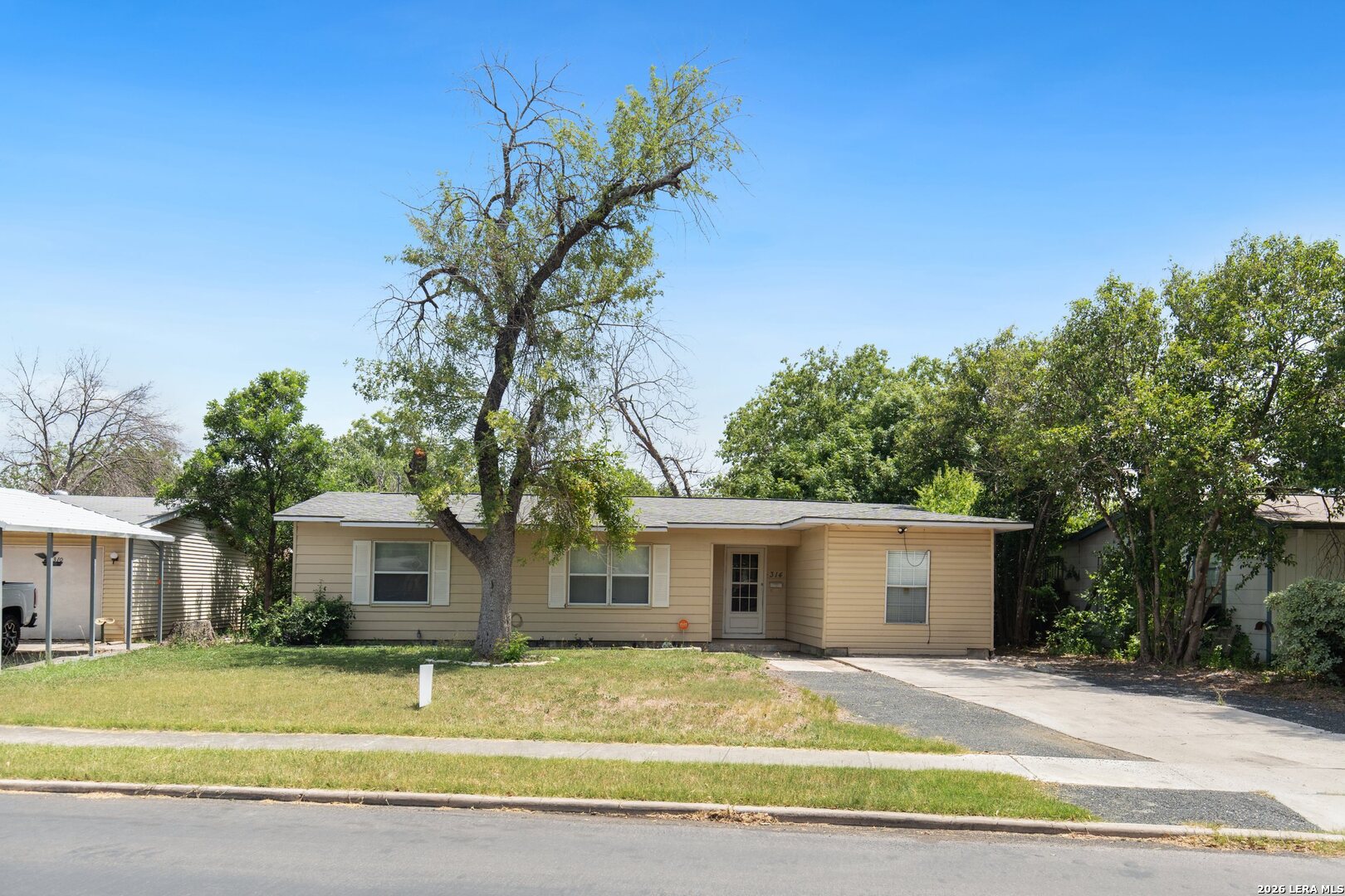 314 Basswood Drive San Antonio TX 78213