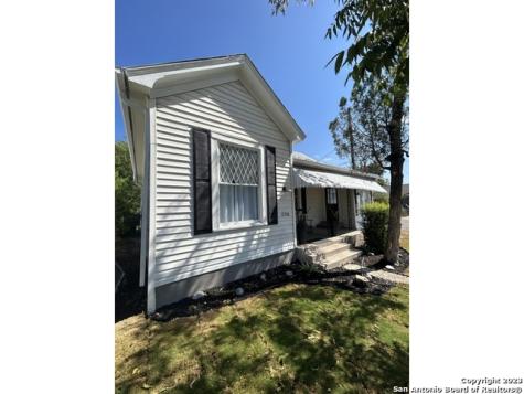 2703 W Houston Street San Antonio TX 78207