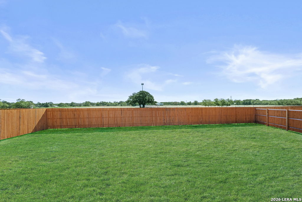 167 Juanita Way Fredericksburg TX 78624