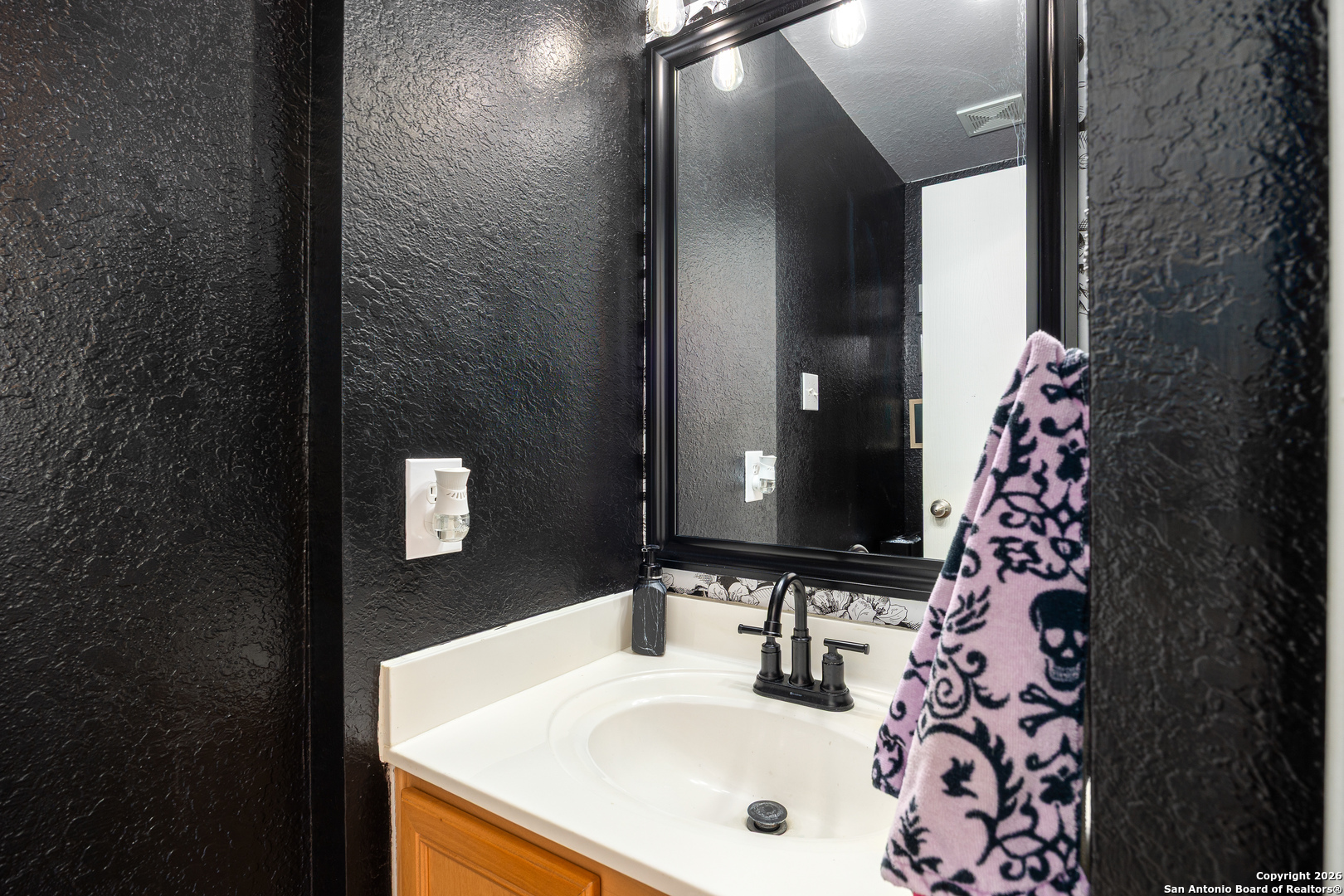 3 Adobe San Antonio TX 78239