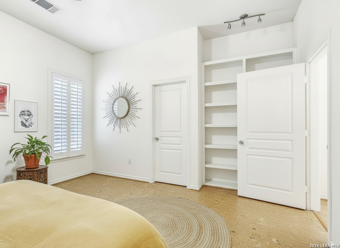415 Santa Clara San Antonio TX 78210
