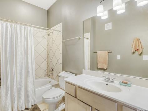 415 Santa Clara San Antonio TX 78210
