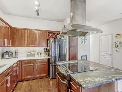 415 Santa Clara San Antonio TX 78210
