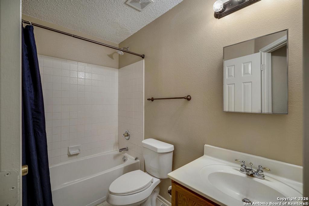 7931 Pecan Heights San Antonio TX 78244