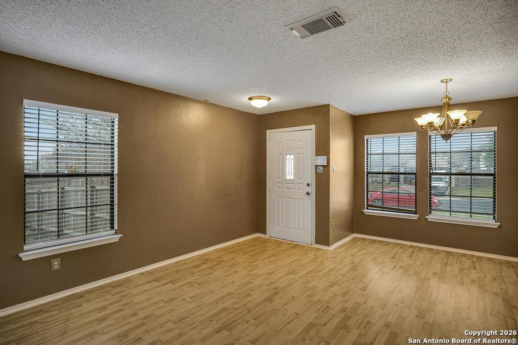 7931 Pecan Heights San Antonio TX 78244