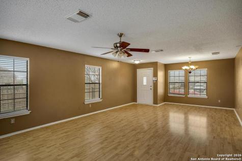 7931 Pecan Heights San Antonio TX 78244